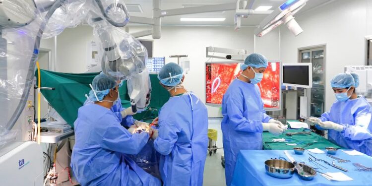 Giấy phép hành nghề điều dưỡng năm 2024