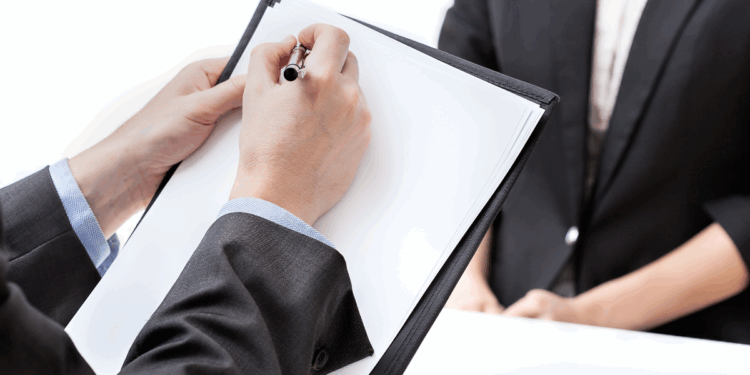 Hỗ trợ khởi kiện hành chính