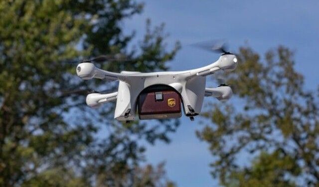 Sử dụng flycam để buôn bán trái phép chất ma túy thì có thể bị xử phạt bao nhiêu năm tù? Hình phạt bổ sung cho tội danh này như thế nào?